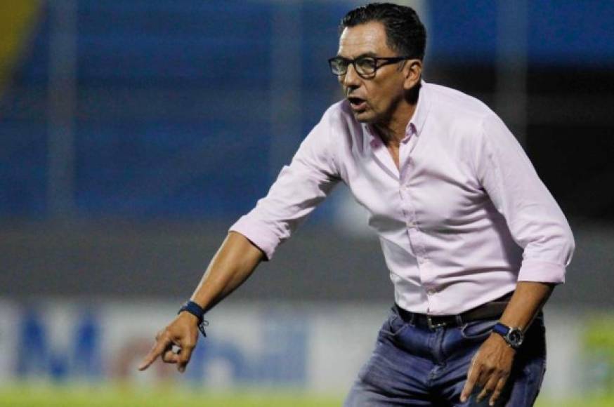 Salomón Nazar: El experimentado entrenador anunció su salida de la UPN de cara a la próxima campaña.