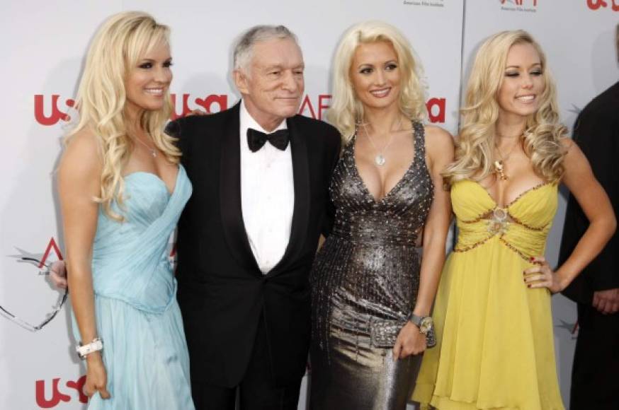 Holly Madison, junto a otras ex conejitas como Bridget Marquardt y Kendra Wilkinson, fueron novias al mismo tiempo del fundador de Playboy.