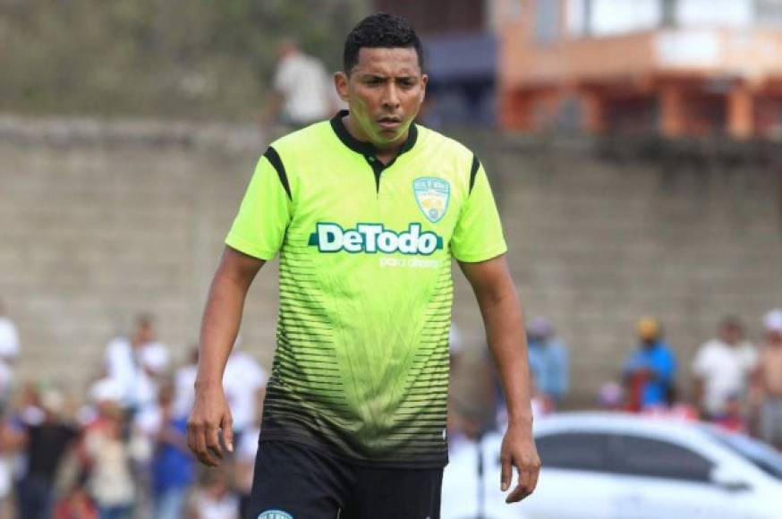 Luis Guzmán: El experimentado defensor hondureño ya no es más jugador del Real de Minas.