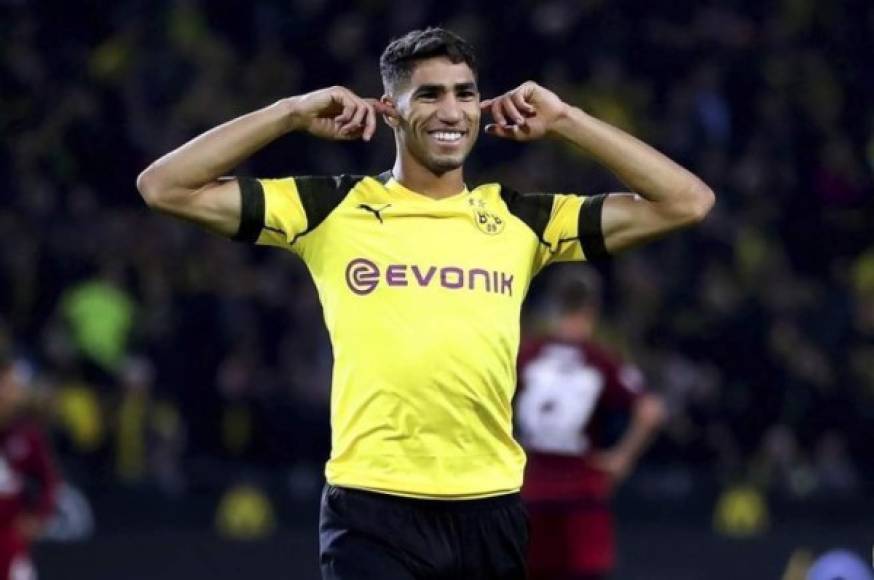 Achraf Hakimi: El Manchester City de Pep Guardiola se ha interesado en el lateral derecho luego de sus grandes actuaciones con el Dortmund, su ficha le pertence al Real Madrid.