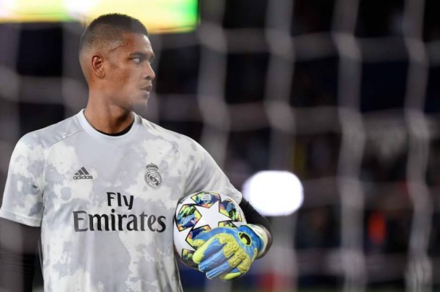 Alphonse Areola se convirtió en nuevo fichaje del Real Madrid en este verano, en calidad de cedido procedente del PSG, y con él llegó su esposa, que se une así a la lista de WAGs del conjunto blanco.