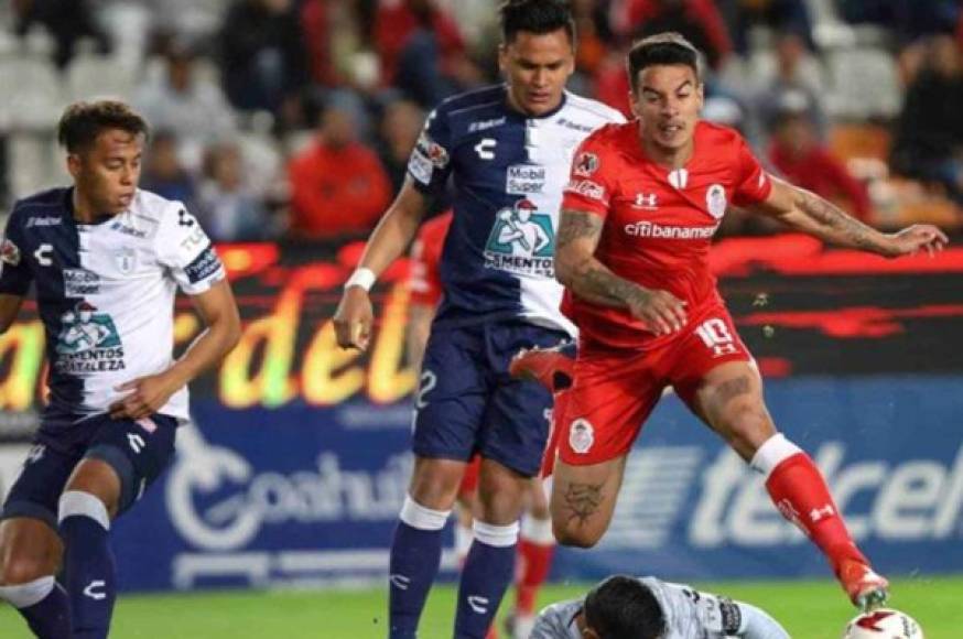 Denil Maldonado jugó los 90 minutos en la paliza de 5-1 que sufrió Pachuca a manos del Toluca, esta derrota les costó la eliminación en la fase de cuartos de final de Copa MX.