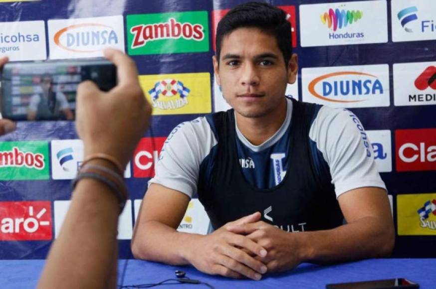 Carlos Pineda:El joven jugador del Olimpia estará en el centro del Honduras. Será uno de los mediocampistas-