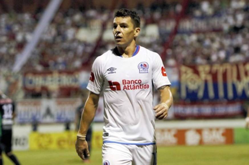 Matías Garrido - El otro centrocampista argentino que pondrá Pedro Troglio en el partido.