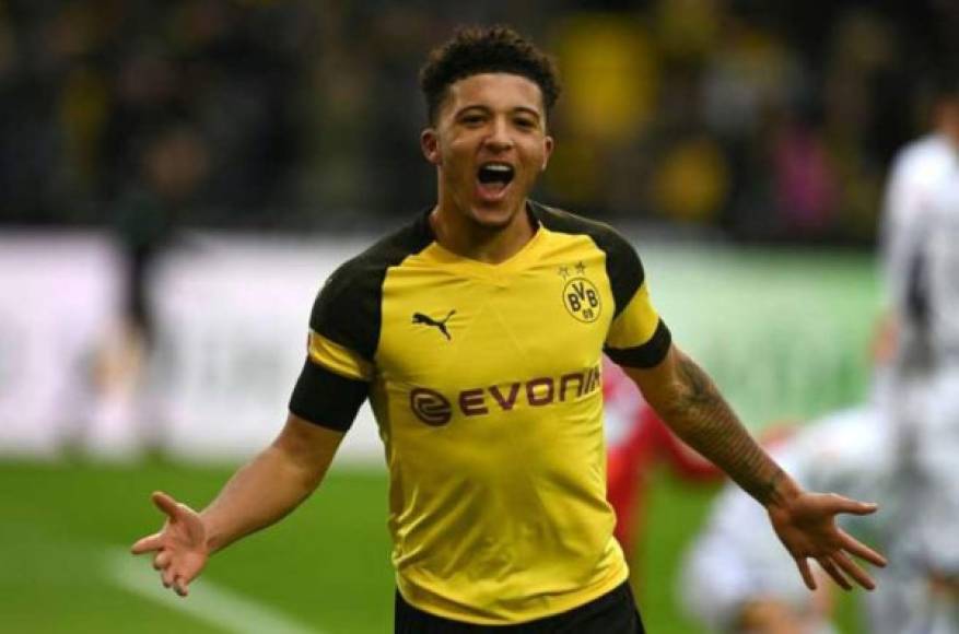 Según Daily Mail, el extremo inglés del Borussia de Dormund Jadon Sancho dejará el conjunto alemán el próximo verano. Manchester United y Manchester City ya se pelean según esta información por el joven internacional inglés.<br/>