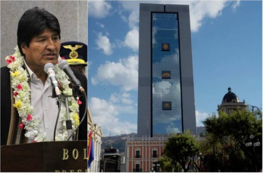 El presidente boliviano, Evo Morales, inauguró la semana pasada un moderno edificio de 29 pisos, que albergará la residencia presidencial, blanco de críticas de la oposición por los 'excesivos lujos' pedidos por el mandatario.