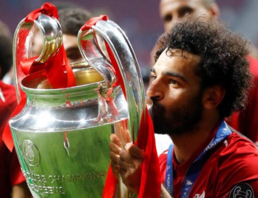 Mohamed Salah: En la casa de apuestas colocan al delantero egipcio del Liverpool como uno de los candidatos para ganar el Balón de Oro.
