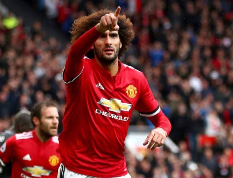 El Paris Saint-Germain busca reforzar sus filas y ahora está decidido a fichar al centrocampista del Manchester United, Marouane Fellaini. Actualmente tiene 30 años, es parte de la Selección de Bélgica que participará en el Mundial de Rusia 2018 y se destaca por su buen remate de cabeza, así como su recuperación de balones en medio campo.