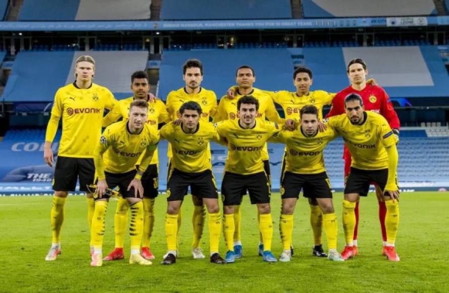 12. Borussia Dortmund (1597 millones de euros) - El BVB es un claro ejemplo de que apostar por la juventud es un valor seguro. Tiene hasta 11 jóvenes nacidos en este siglo XXI y aún con todo está peleando por ganar su segunda Champions League. El acierto en este tipo de fichajes es muy importante. Jadon Sancho y sobre todo Erling Haaland son los ejemplos más importantes de este gran club alemán.