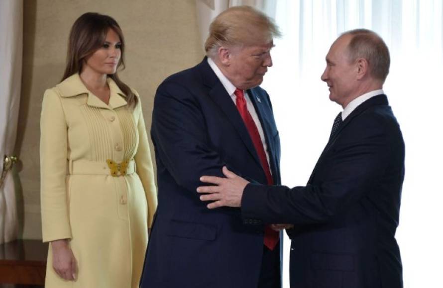 La primera dama, que acompañó a Trump durante su reunión en Helsinki, se viralizó en redes sociales tras mostrar un gesto de temor luego de saludar al líder ruso.