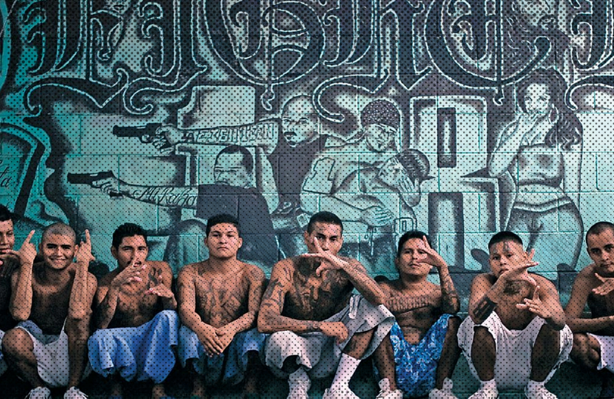 La Pandilla 18, también conocida como Barrio 18, El Barrio 18, o simplemente La 18 en Centroamérica, es una organización terrorista criminal transnacional multiétnica (principalmente centroamericana y mexicana) que comenzó como una pandilla callejera en Los Ángeles hasta extenderse a Honduras, Guatemala y El Salvador. 