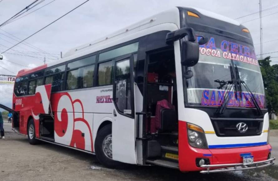 Un bus del transporte público fue tiroteado este domingo en el municipio de Sabá, Colón.