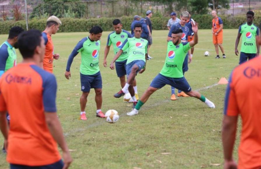 El bicampeón Motagua jugará este viernes 19 de julio al Municipal Limeño de El Salvador en Houston, Texas.