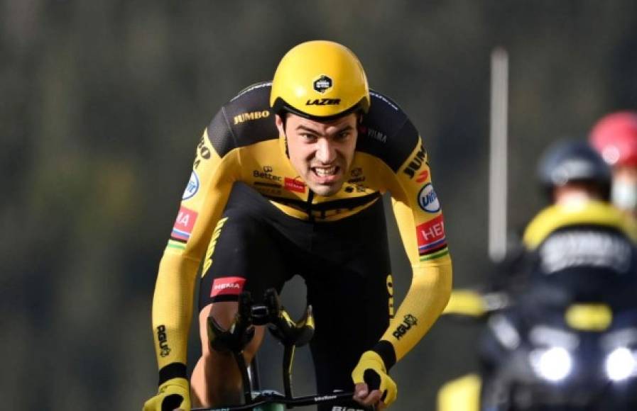 El pasado 23 de enero, Dumoulin anuncio su deseo de 'tomar una pausa' en su carrera, que retomará la próxima semana con la vista puesta en los Juegos de Tokio. '¿Quién sabe dónde me llevará esto? En todo caso, voy a hablar con mucha gente, reflexionar, pasear a mi perro y buscar saber qué quiero, tanto como persona como encima de la bicicleta, y lo que quiero hacer con mi vida', explicó el corredor, quien admitió su alivio tras decidir parar. 'Es como si hubiese desaparecido de mis hombros una mochila de cien kilos'.