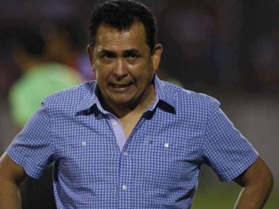 Nahún Espinoza: El entrenador y comentarista deportivo regresa a dirigir. El estratega es el nuevo director técnico de las reservas del Olimpia.