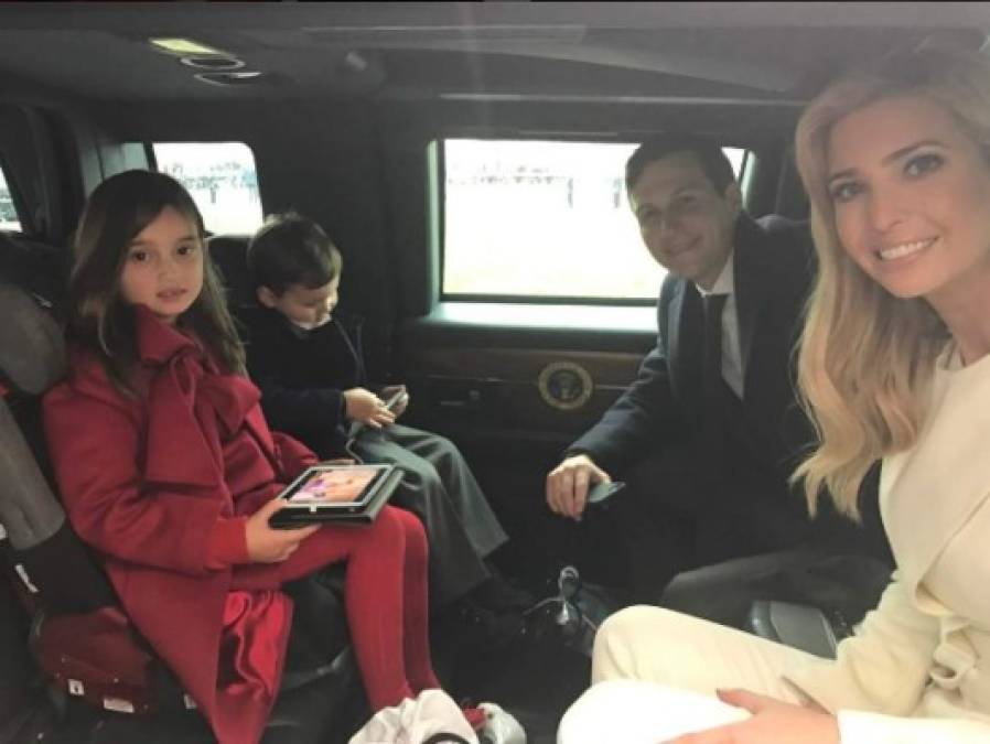 Ivanka también mostró en Instagram su primer viaje dentro de la limusina presidencial, acompañada por su esposo y sus hijos.