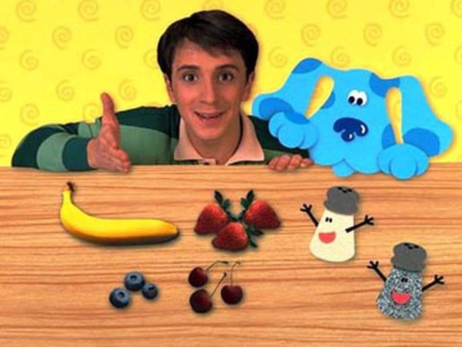 La famosa serie de Nickelodeon se centraba en la vida de Steve junto con su perrita llamada 'Blue', quienes buscaban pistas para resolver divertidos misterios y a la vez dar enseñanzas a los más pequeños.
