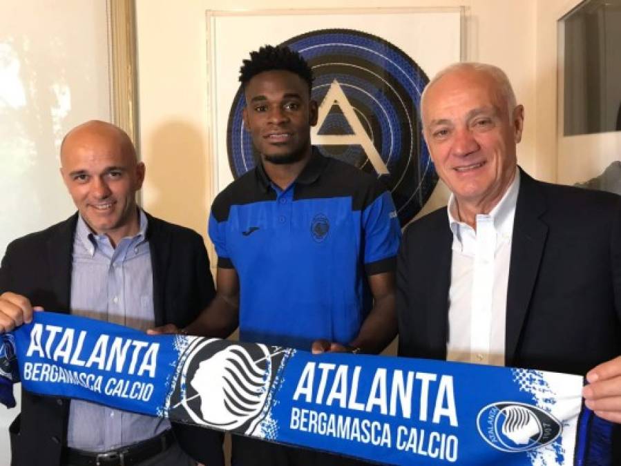 El Atalanta anuncia el fichaje de Duván Zapata, delantero colombiano, cedido por la Sampdoria para las próximas dos temporadas.