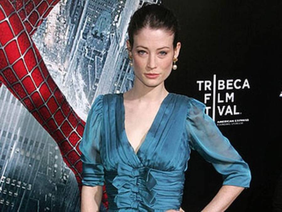 Lucy Gordon: Modelo y actriz, conocida sobre todo por interpretar un breve papel en Spiderman 3, se suicidó a los 28 años en su apartamento de París. La actriz sufría de una depresión que la llevó a ahorcarse mientras su pareja dormía.