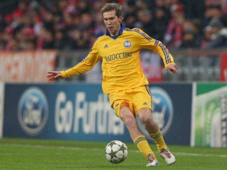 Alexander Hleb ha regresado al fútbol bielorruso tras su paso por el Krylia Sovetov Samara ruso. A sus 36 años, el ex del Barça ha firmado por el BATE Borisov por una temporada. Esta será su quinta etapa en el vigente campeón bielorruso.