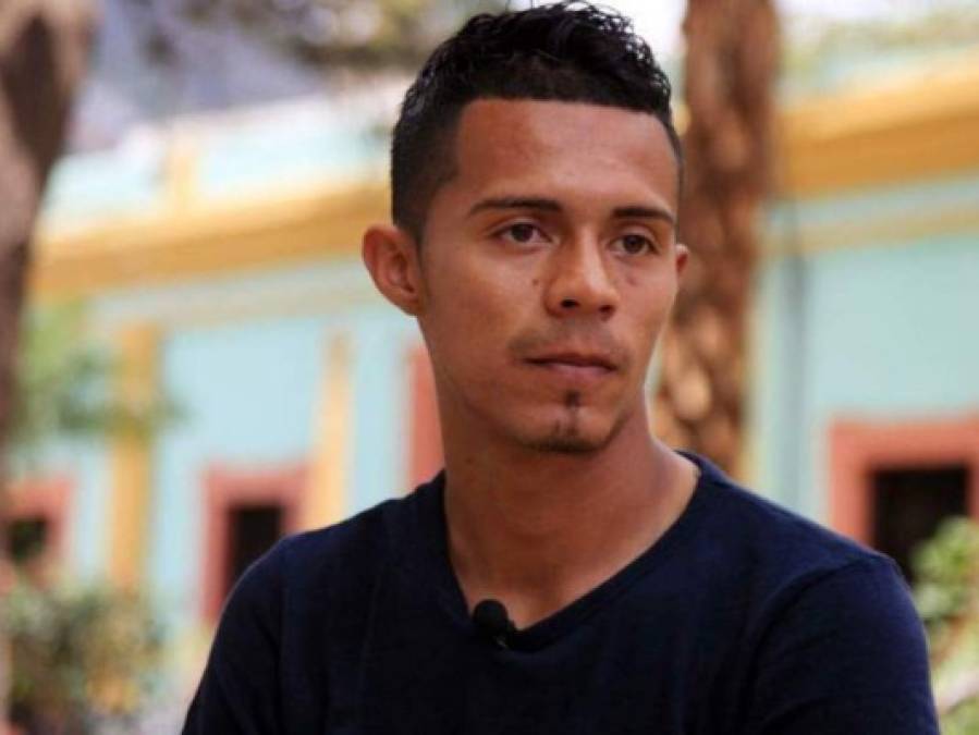 Bayron Méndez: El Jocoro FC de la primera división de El Salvador se ha mostrado interesado en fichar al mediocampista hondureño. Pero al parecer las negociaciones se vinieron abajo.