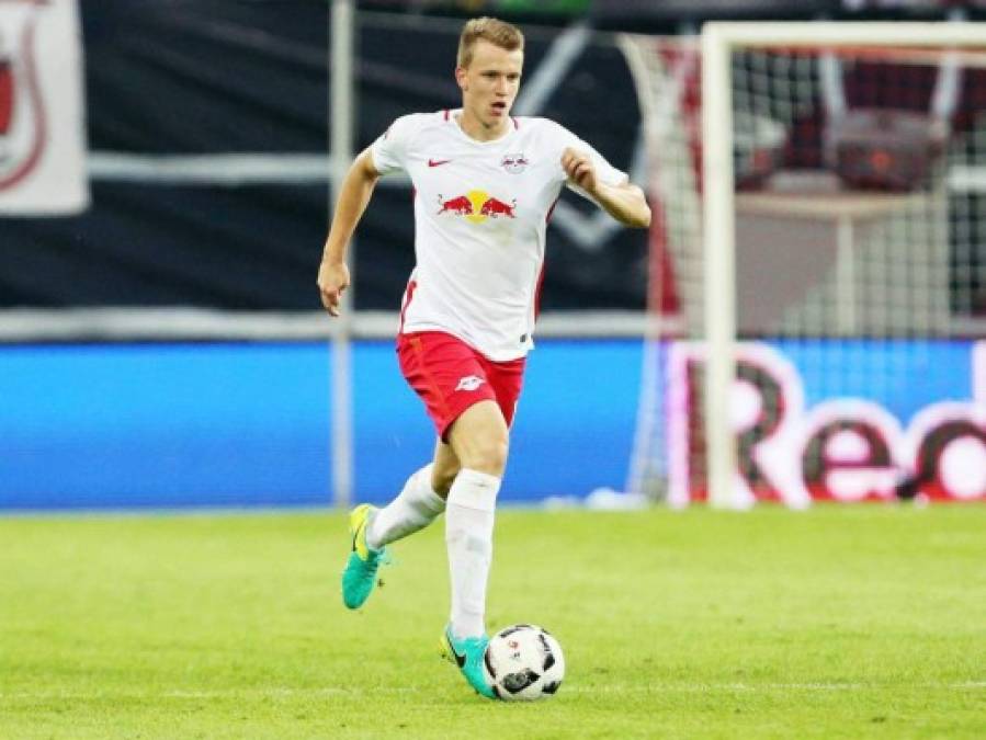 Lukas Klostermann (23 años) - El área de búsqueda del Barcelona mira otros laterales con vocación ofensiva y potentes. Uno de ellos es otro alemán, Lukas Klostermann, internacional del RB Leipzig que acaba contrato en 2021 y es una de las estrellas emergentes del fútbol teutón.