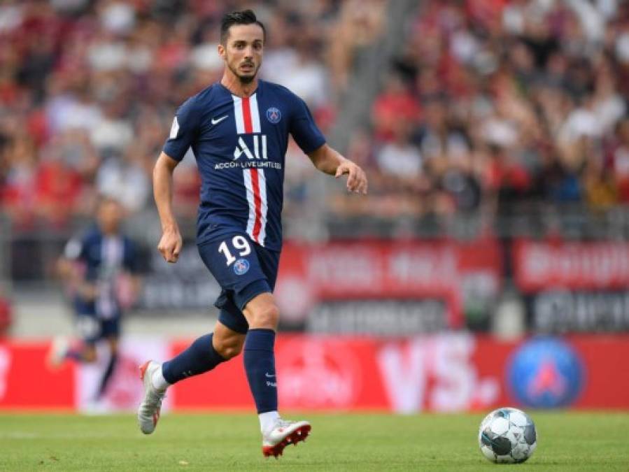 Pablo Sarabia: Centrocampista español que llegó para la presente campaña al PSG, procedente del Sevilla. El club galo pagó 20 millones de euros por sus servicios.