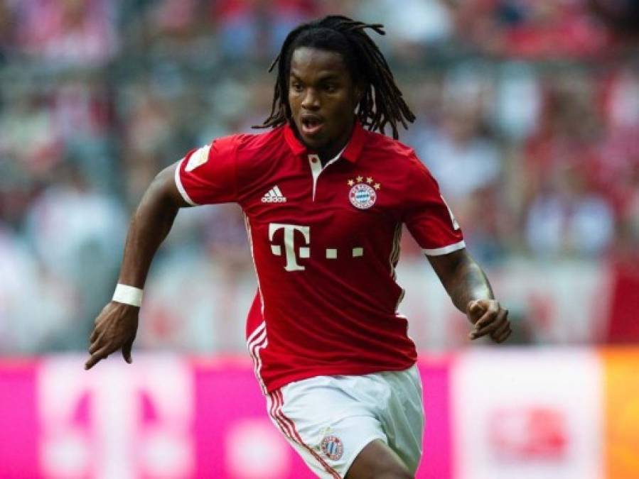 Varios clubes importantes de Europa, entre ellos el Manchester United y la Juventus, estarían muy interesados en el fichaje de Renato Sanches, futbolista que llegó al Bayern de Munich el pasado verano. El mediocentro no ha participado mucho y la directiva podría plantearse su salida, según el Daily Star.