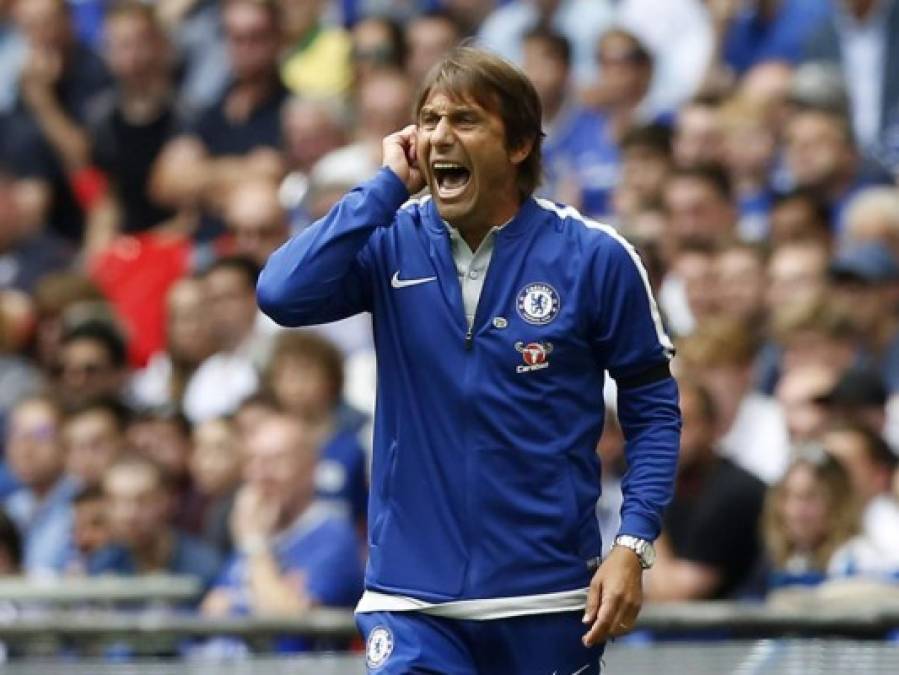 'La marcha de Antonio Conte parece inevitable'. En Inglaterra ya se da por hecho que el italiano no seguirá al frente del Chelsea la próxima temporada. El experto de The Guardian, Dominic Fifield, ha asegurado en SkySportsTV que 'tiene una creciente aceptación' la marcha del técnico.