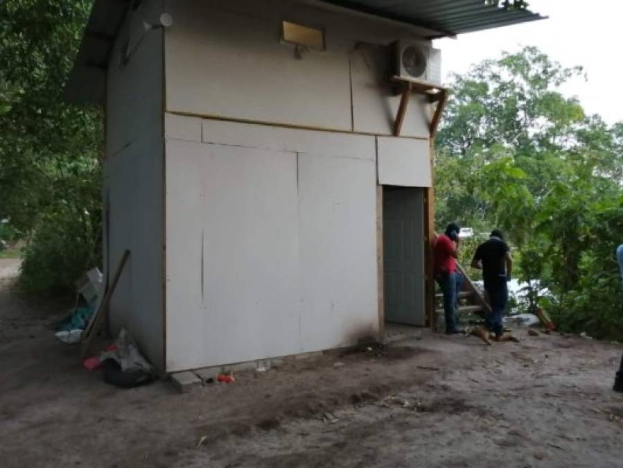 En el lugar se instaló una pequeña bodega-oficina equipada con aire acondicionado.