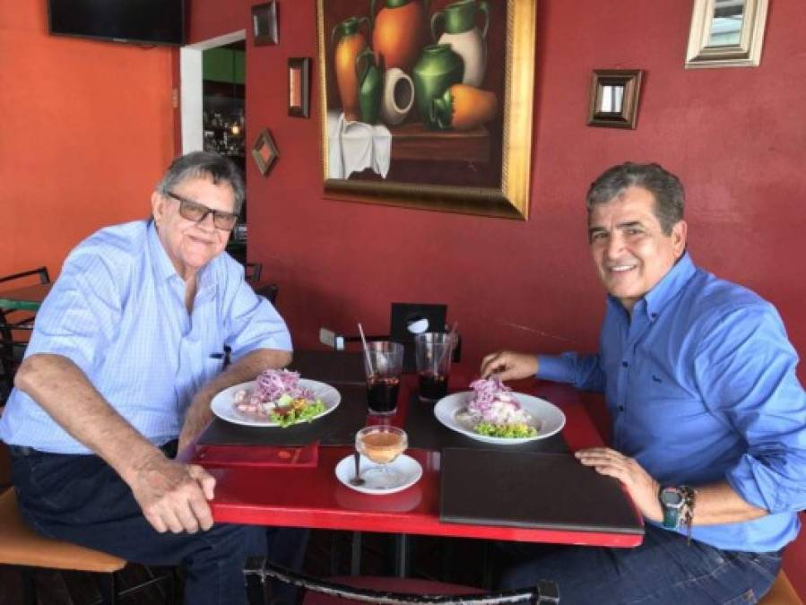 El entrenador colombiano Jorge Luis Pinto, luego de despedirse de la Selección de Honduras, apareció en Costa Rica para convertirse en asesor técnico de la Liga Deportiva Alajuelense.