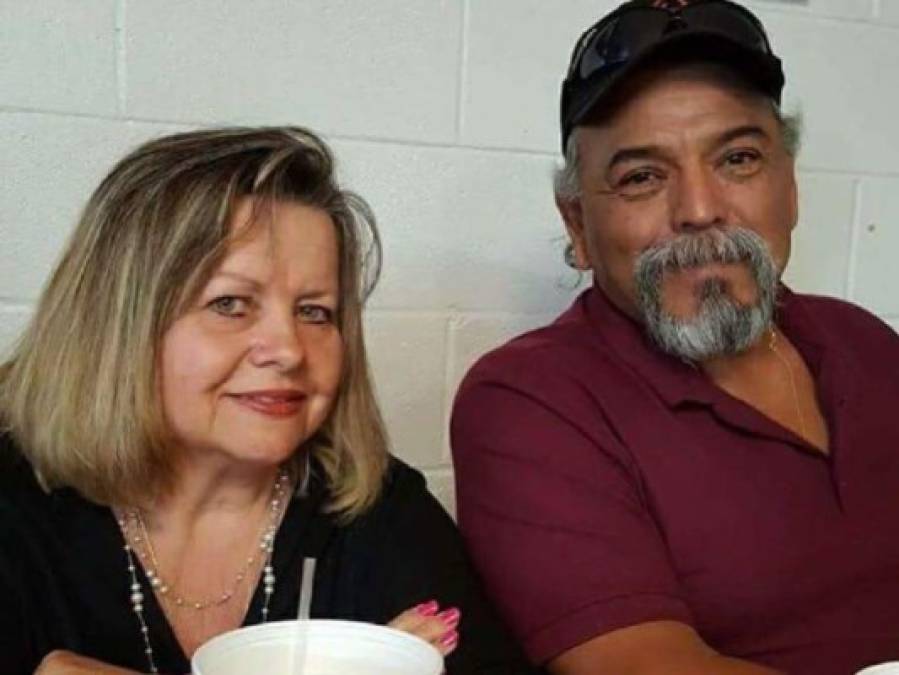 Richard (64) y Teresa Rodriguez (66) habían estado casados por 11 años y fueron miembros de la iglesia por mucho tiempo, según la hija de Richard, Regina. <br/>Ella dijo que su padre y su madrastra eran personas activas en la iglesia.