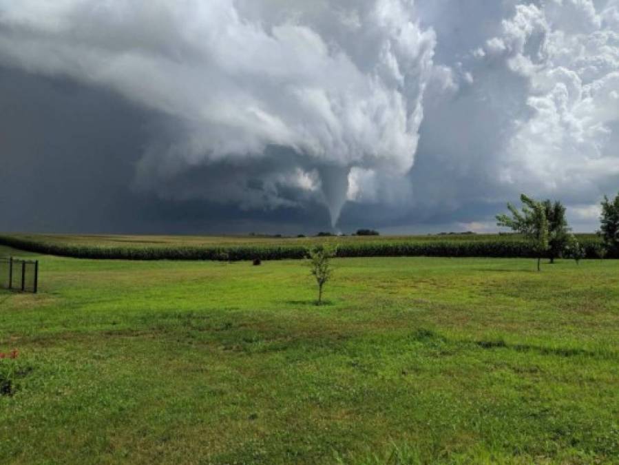 El Servicio Meteorológico Nacional advirtió sobre la posibilidad de que se repitan en las próximas horas tormentas severas, con lluvias e inundaciones que podrían afectar a Indiana y Ohio, y partes de Kentucky y Tennessee./Foto: Twitter Stormy Storm.