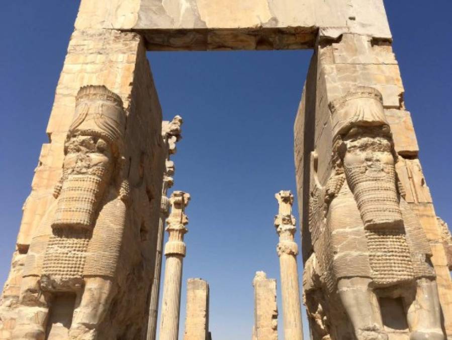 Otro objetivo de EEUU según la amenaza de Trump sería Persépolis, la famosa ciudad capital del Imperio Aqueménida (550 a.C.-331 a.C.), construida en el año 518 por Darío el Grande.<br/>