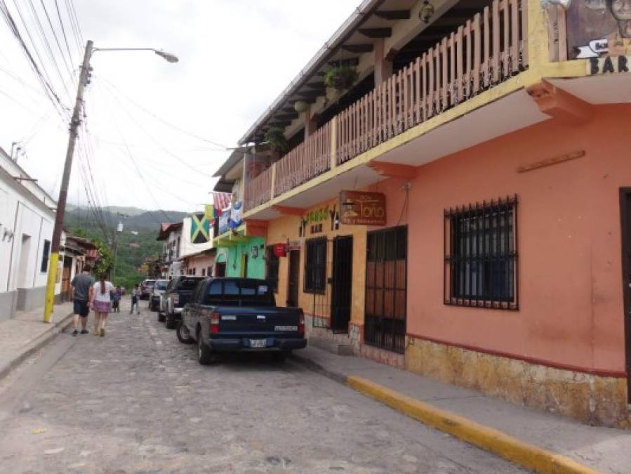 Una calle en Copán Ruinas, Honduras.