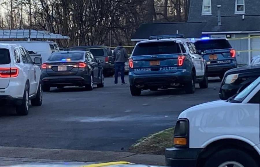 El sábado 24 de febrero de 2024, aproximadamente a las 4:53 a. m., el Departamento de Policía de Raleigh respondió a un tiroteo reportado en la cuadra 3300 de Quail Hollow Drive. 