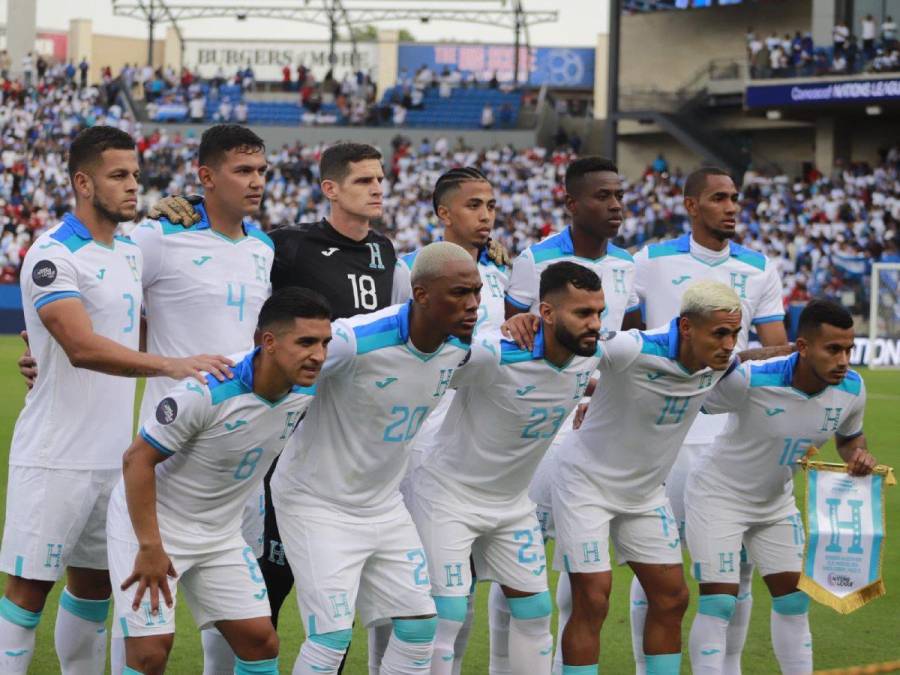Honduras encajó una dolorosa derrota ante Costa Rica con un equipo que presentó muchas bajas y donde una de las novedades fue ver a Jonathan Rougier como el arquero titular.