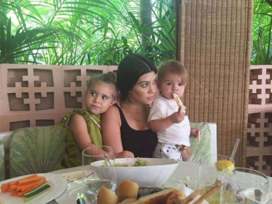 Más allá de las infidelidades de Scott Disick, Kourtney es una gran madre para sus tres hijos.