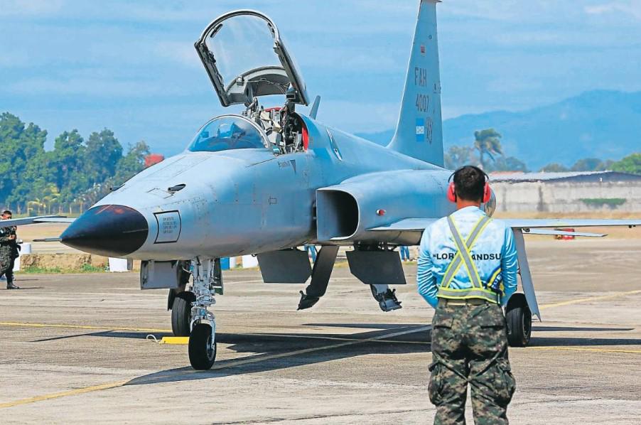 Fuerza Aérea en proceso de firmar contratos para reparar F-5