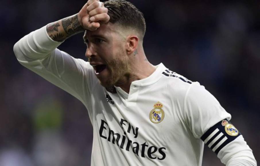 De esta manera siguió Sergio Ramos su celebración. Foto AFP