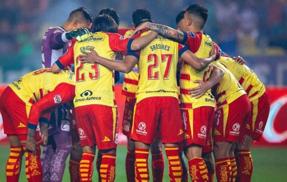 El Morelia fue fundado en 1950 y aunque tuvo ascensos y descensos desde 1980 participaba en la Primera División hasta ahora, que cambiará de nombre y sede.