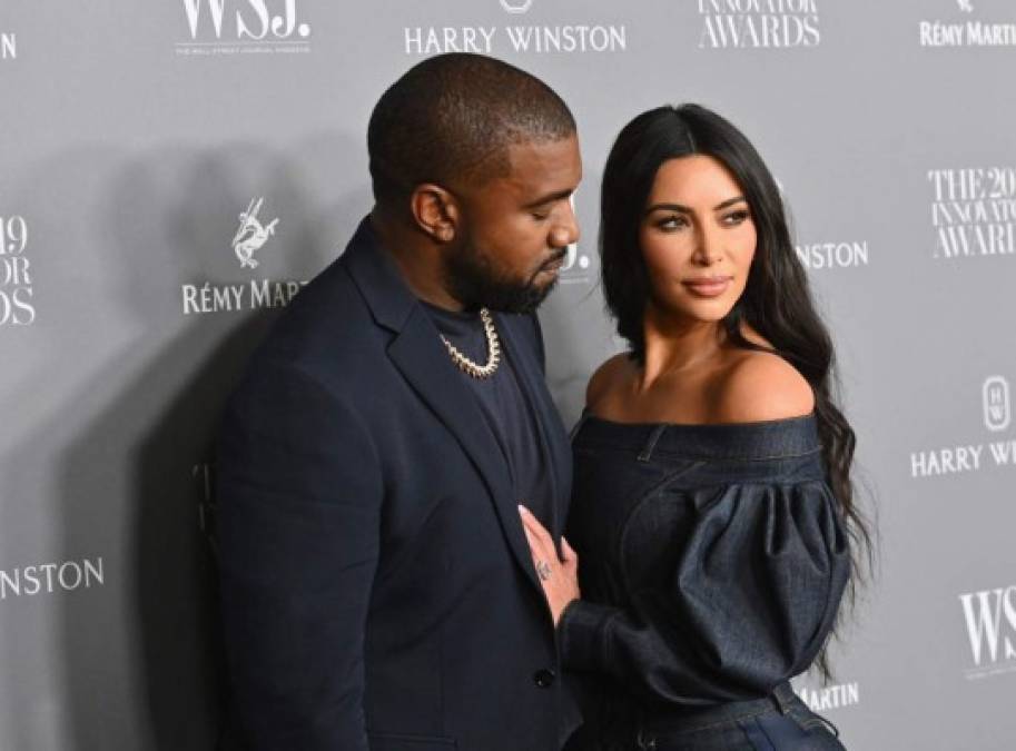 La pareja, que se casó en Italia en mayo de 2014, fue objeto de rumores sobre el fracaso de su matrimonio, el primero para el rapero y el tercero para Kardashian.