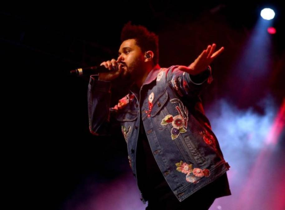 The Weeknd también fue uno de los invitados del Festival de Música y Artes de Coachella Valley, evento que nació en 1999 y que en aquel entonces solo contó solo con dos escenarios y una carpa. <br/>Hoy es uno de los eventos musicales más famosos del mundo.