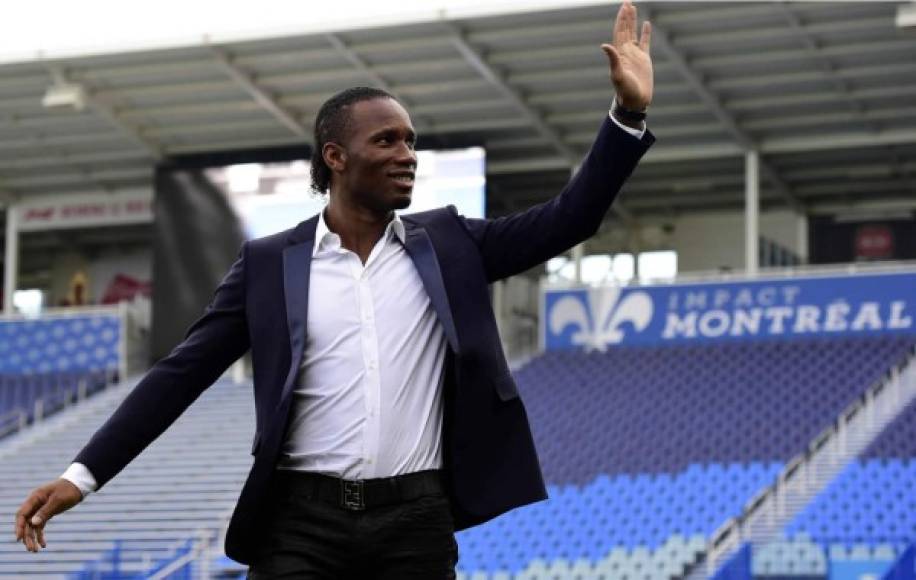 El marfileño Didier Drogba hoy en el Impac Montreal tuvo una infancia complicada y a los 5 años sus padres lo tuvieron que mandar a Francia por la pobeza.