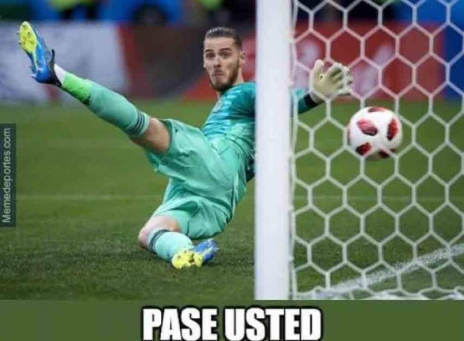 El portero español David de Gea es objeto de críticas luego de que recibió 3 anotaciones.