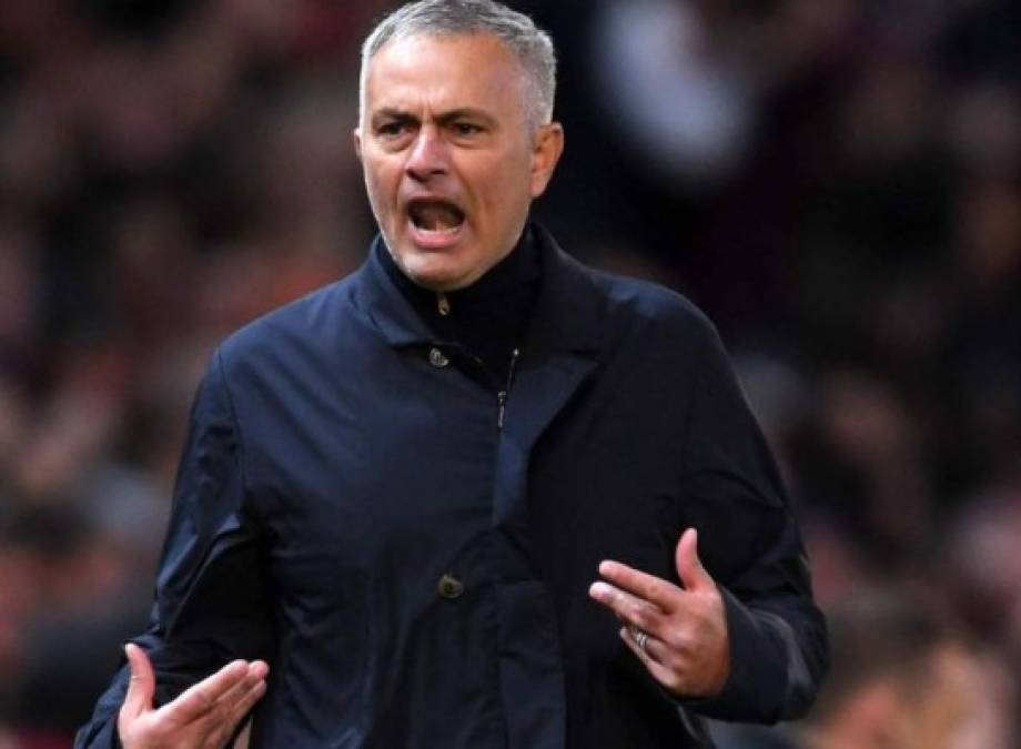 Sorpresa. El portugués José Mourinho es candidato para dirigir a la selección de Brasil. Según informan varios medios ingleses, la Federación Brasileña de Fútbol habría iniciado los contactos con el portugués, que estaría meditando la oferta.<br/>