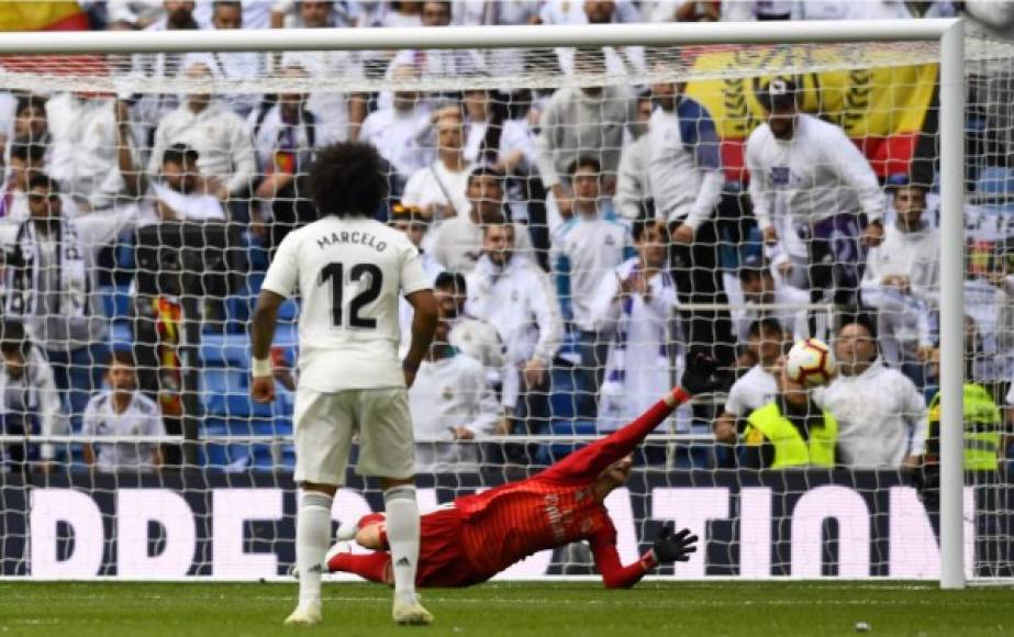 Thibaut Courtois fue el portero titular escogido por Lopetegui y a los seis minutos encajó el primer gol del Levante. Foto AFP