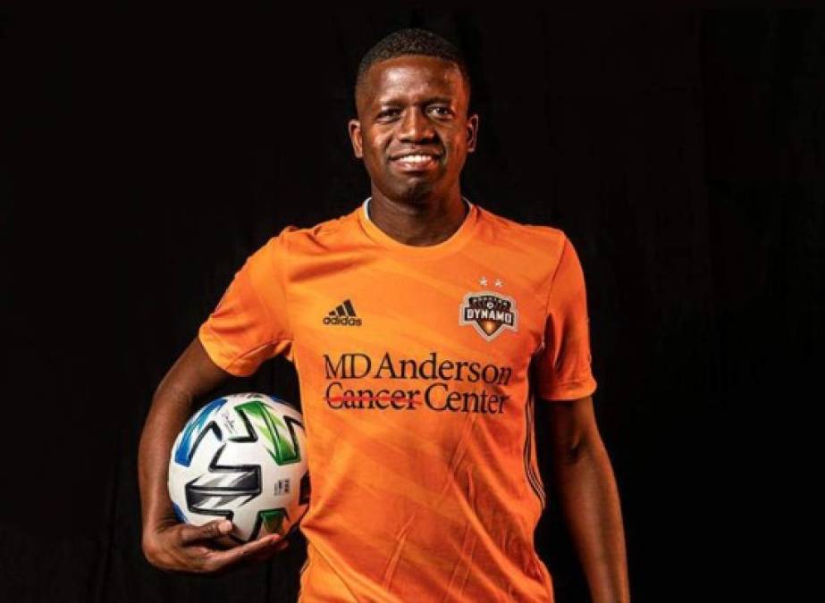 Boniek García: El mediocampista hondureño seguirá una temporada más en las filas del Houston Dynamo de la MLS de Estados Unidos.<br/>