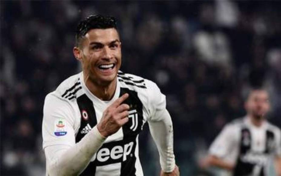 2. Cristiano Ronaldo: el jugador portugués de la Juventus de Italia está en la segunda posición. Ganó 109 millones de dólares.