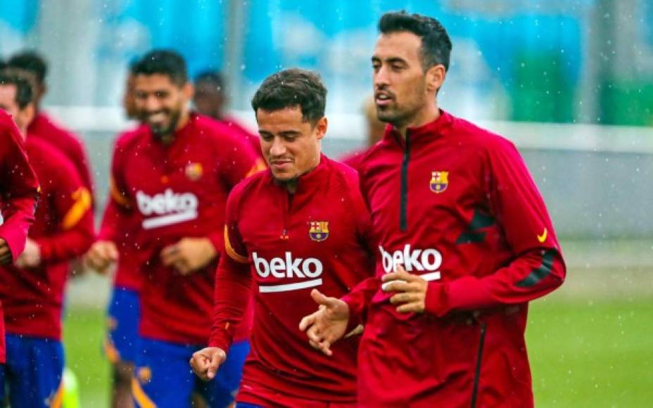 Philippe Coutinho y Sergio Busquets son dos de los futbolistas que se han unido a los trabajos con el grupo.